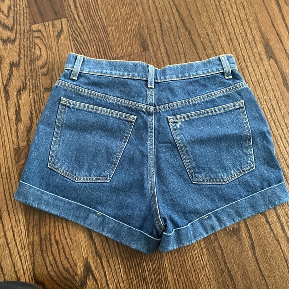 American apparel high waist jean cuff shorts in medium wash - Picture 2 of 3